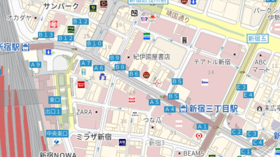 駅の「どの入口」かまでわかる、精密な地図表現